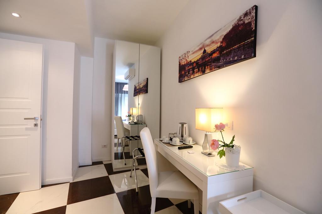 Saint Peter'S Luxury Domus Roma Exterior foto